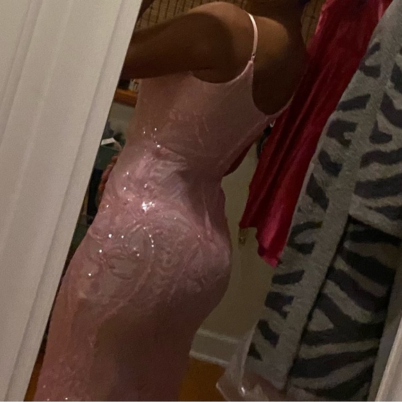Pink, Medium, Windsor Bethany Formal Sequin Slit Long Dress. Brand New!! - Picture 6 of 7